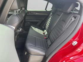 Alfa Romeo Stelvio QV 2.9 V6 Bi-Turbo Petrol 520 hp AT8 Q4, снимка 13