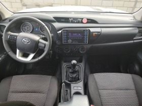 Toyota Hilux 2.4, снимка 7