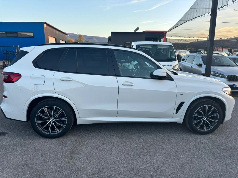 BMW X5 M-Pack* Laser* Virtual* Dis* Pano* 360, снимка 7 - Автомобили и джипове - 47440761