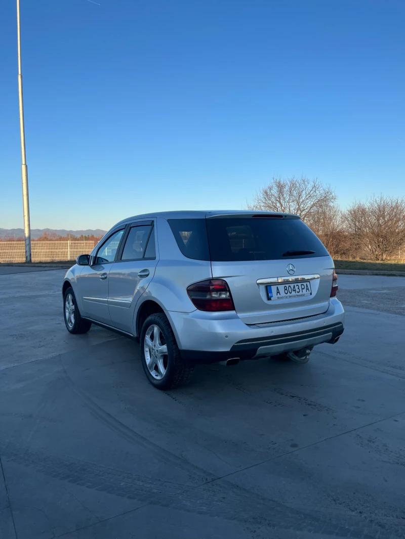 Mercedes-Benz ML 320, снимка 3 - Автомобили и джипове - 49579850