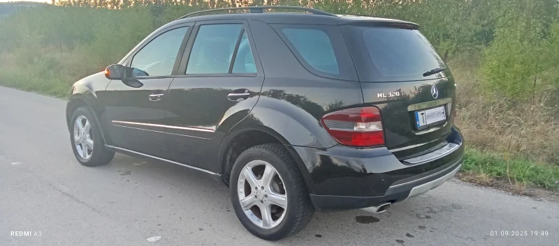 Mercedes-Benz ML 320 320CDI, снимка 15 - Автомобили и джипове - 51577826