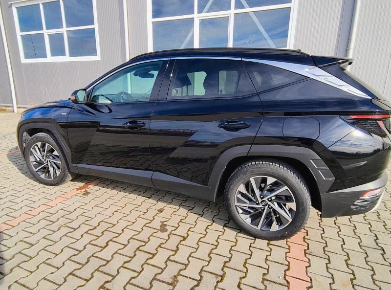 Hyundai Tucson  SUV 4WD, снимка 2 - Автомобили и джипове - 53263861
