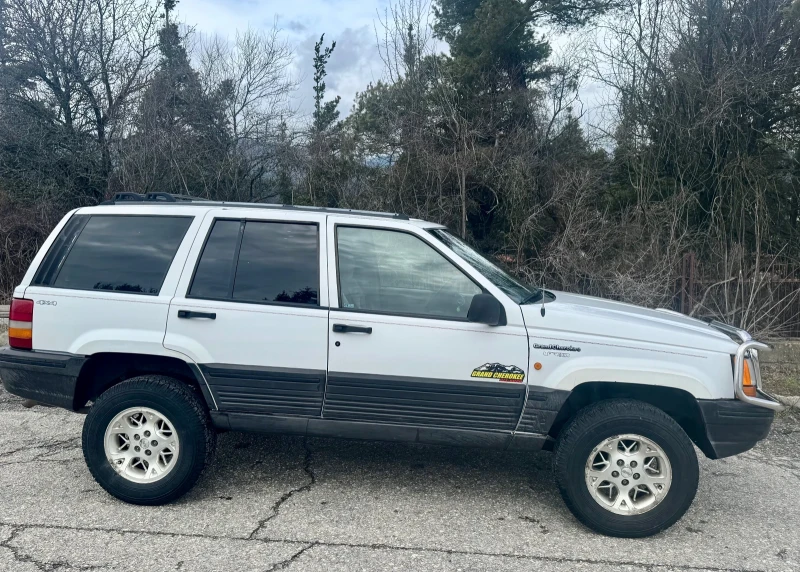 Jeep Grand cherokee 4.0 Газов инжекцион, снимка 2 - Автомобили и джипове - 53287302