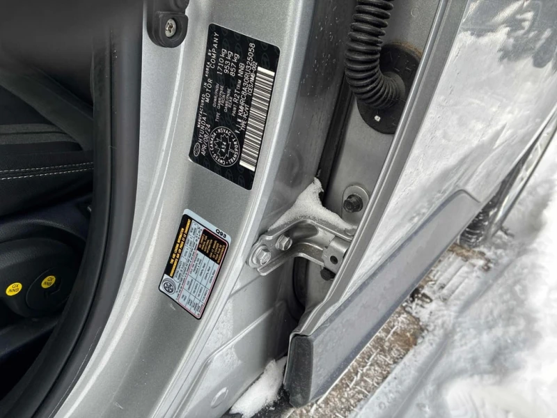 Hyundai Venue * Preferred * CARFAX * ЦЕНА ДО БГ, снимка 10 - Автомобили и джипове - 53324992