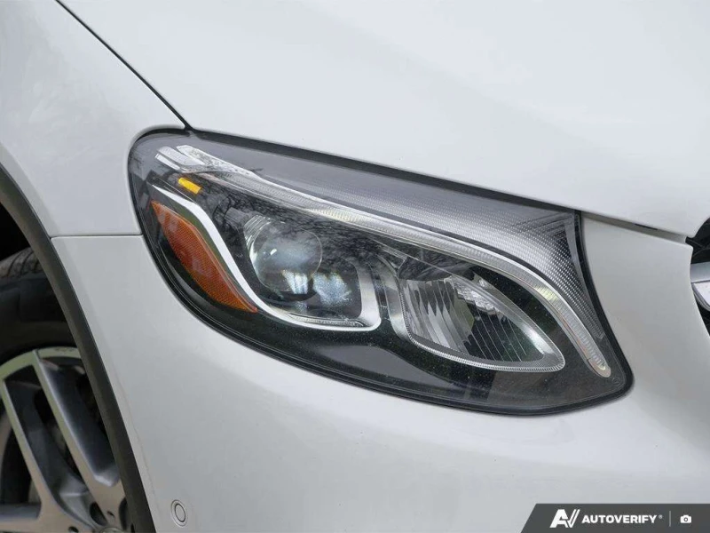 Mercedes-Benz GLC * GLC300 Base 4M * CARFAX * ЦЕНА ДО БГ, снимка 6 - Автомобили и джипове - 53445145