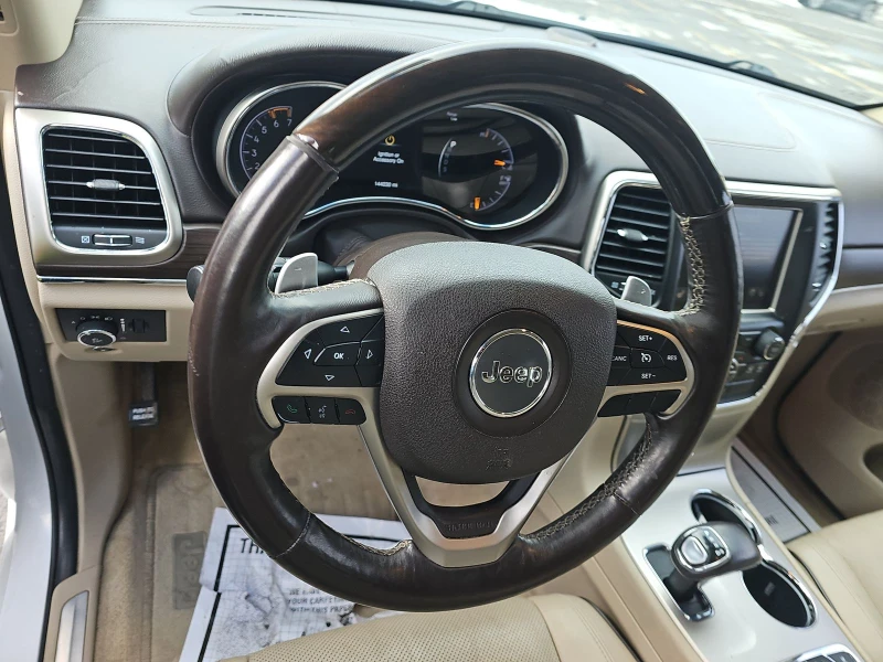Jeep Grand cherokee Overland, снимка 8 - Автомобили и джипове - 53513534