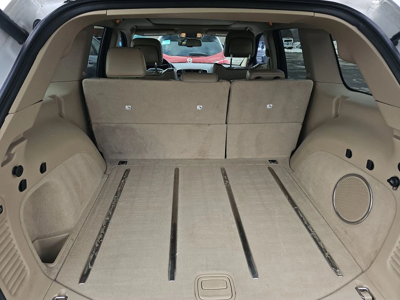 Jeep Grand cherokee Overland, снимка 14 - Автомобили и джипове - 53513534