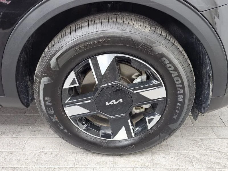 Kia Sportage 1.6 Automatic, снимка 5 - Автомобили и джипове - 55587835