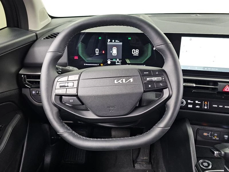 Kia Sportage 1.6 Automatic, снимка 9 - Автомобили и джипове - 55587835