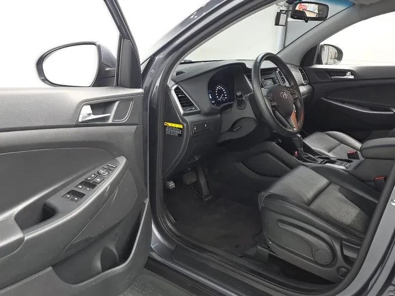 Hyundai Tucson Diesel 1.7 2Wd Modern/ Nardo Grey! | Mobile.bg � ����������� 10