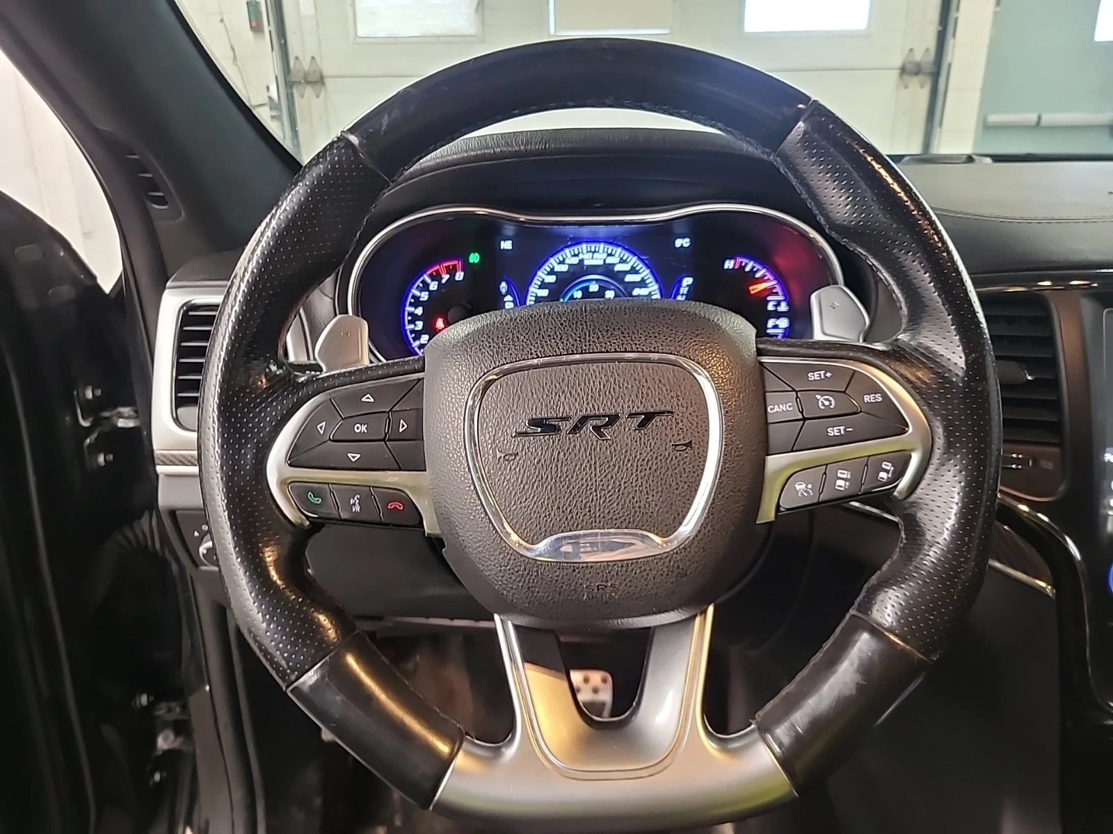 Jeep Grand cherokee * SRT* CARFAX * БЕЗ ПЪРВОНАЧАЛНА ВНОСКА - изображение 10