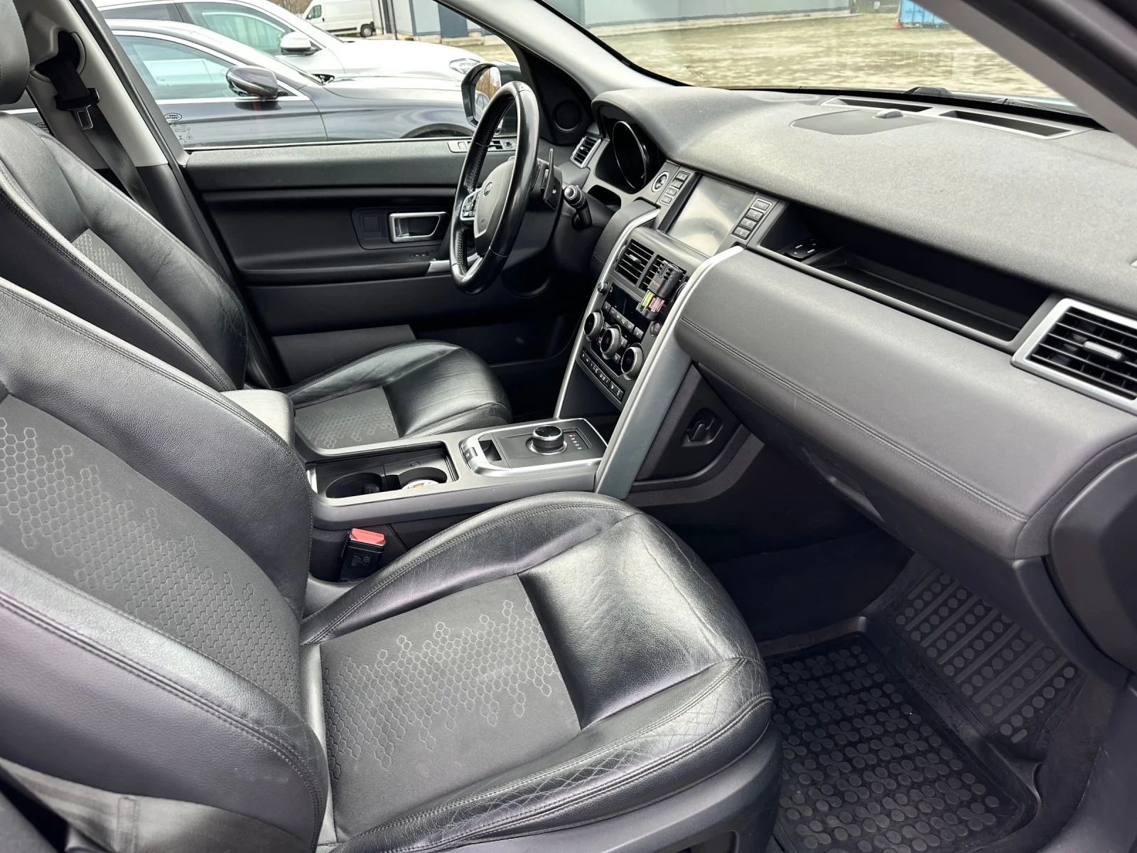 Land Rover Discovery Sport 2.0i AWD 6+ 1  | Mobile.bg   10