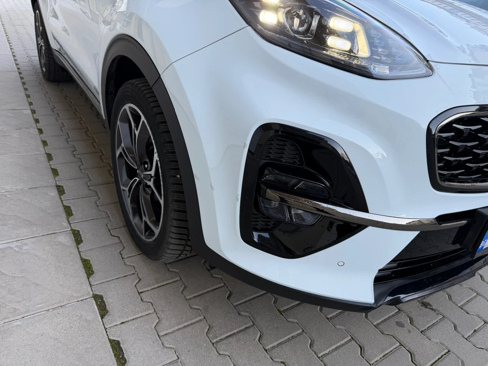 Kia Sportage 1, 6 T-GDI GT LINE AWD - изображение 4