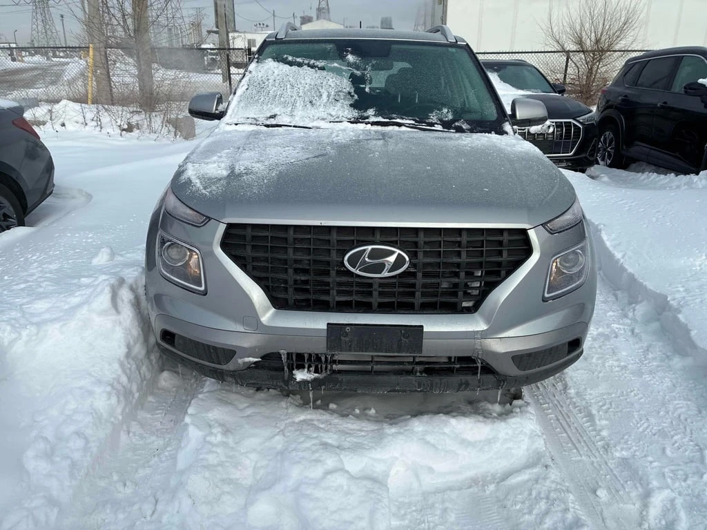 Hyundai Venue * Preferred * CARFAX * ЦЕНА ДО БГ - изображение 2