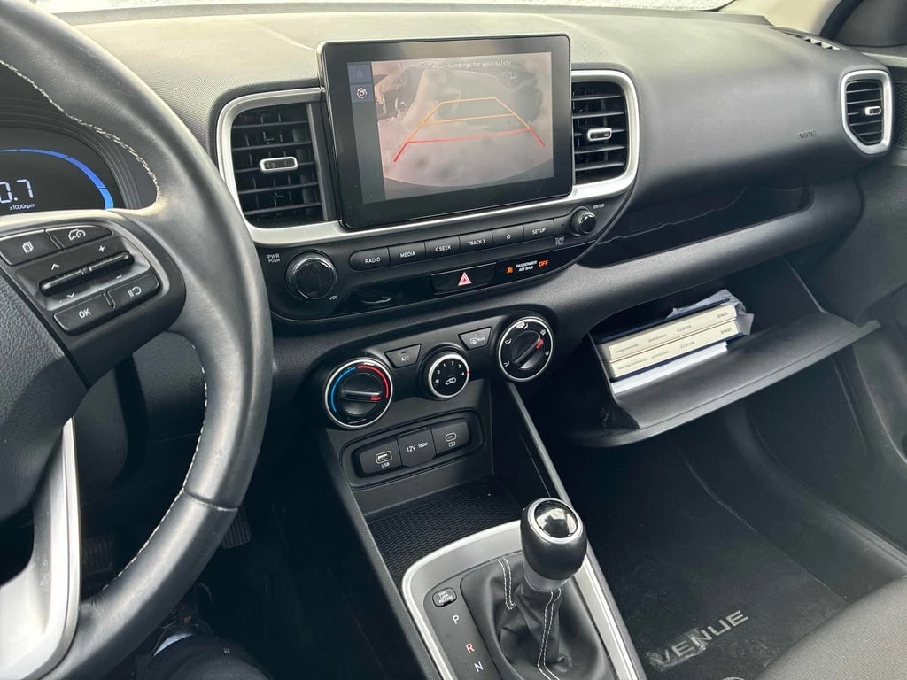 Hyundai Venue * Preferred * CARFAX * ЦЕНА ДО БГ - изображение 8