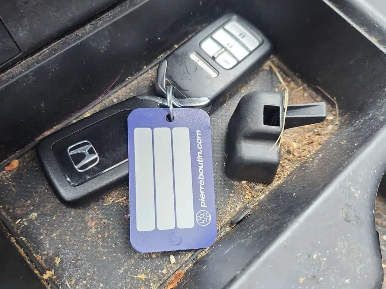 Honda Cr-v SPORT| ПОДГРЕВИ| ШИБЕДАХ| 2 КЛЮЧА + ГУМИ С ДЖАНТИ  - изображение 7