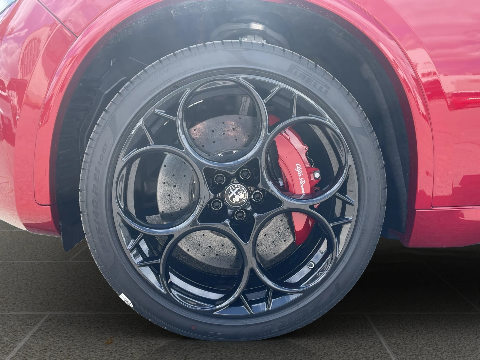 Alfa Romeo Stelvio QV 2.9 V6 Bi-Turbo Petrol 520 hp AT8 Q4, снимка 16 - Автомобили и джипове - 54292639