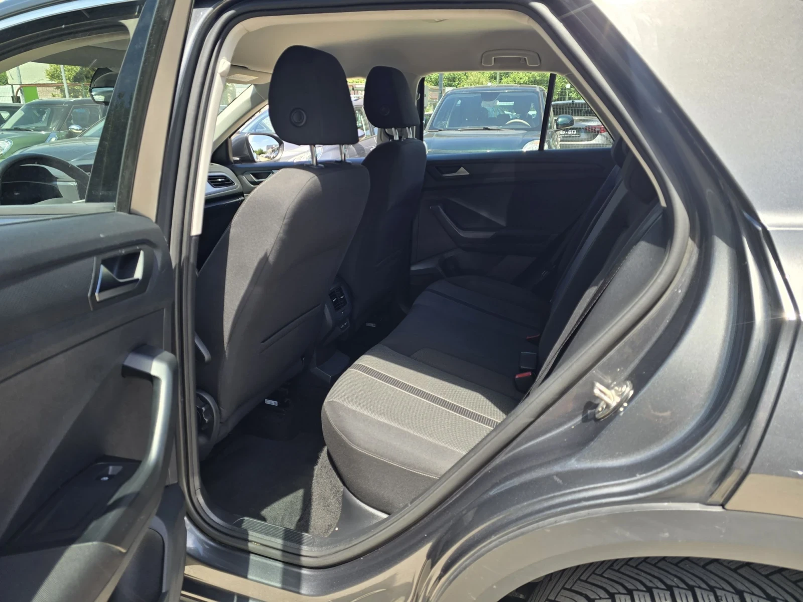 VW T-Roc 2.0TDI 150�.� LIFE DSG | Mobile.bg � ����������� 11