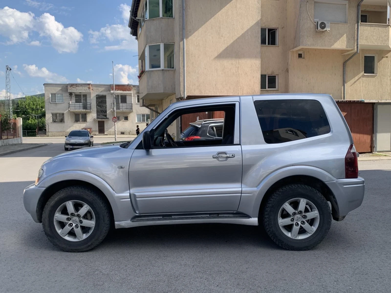 Mitsubishi Pajero, снимка 7 - Автомобили и джипове - 54972561