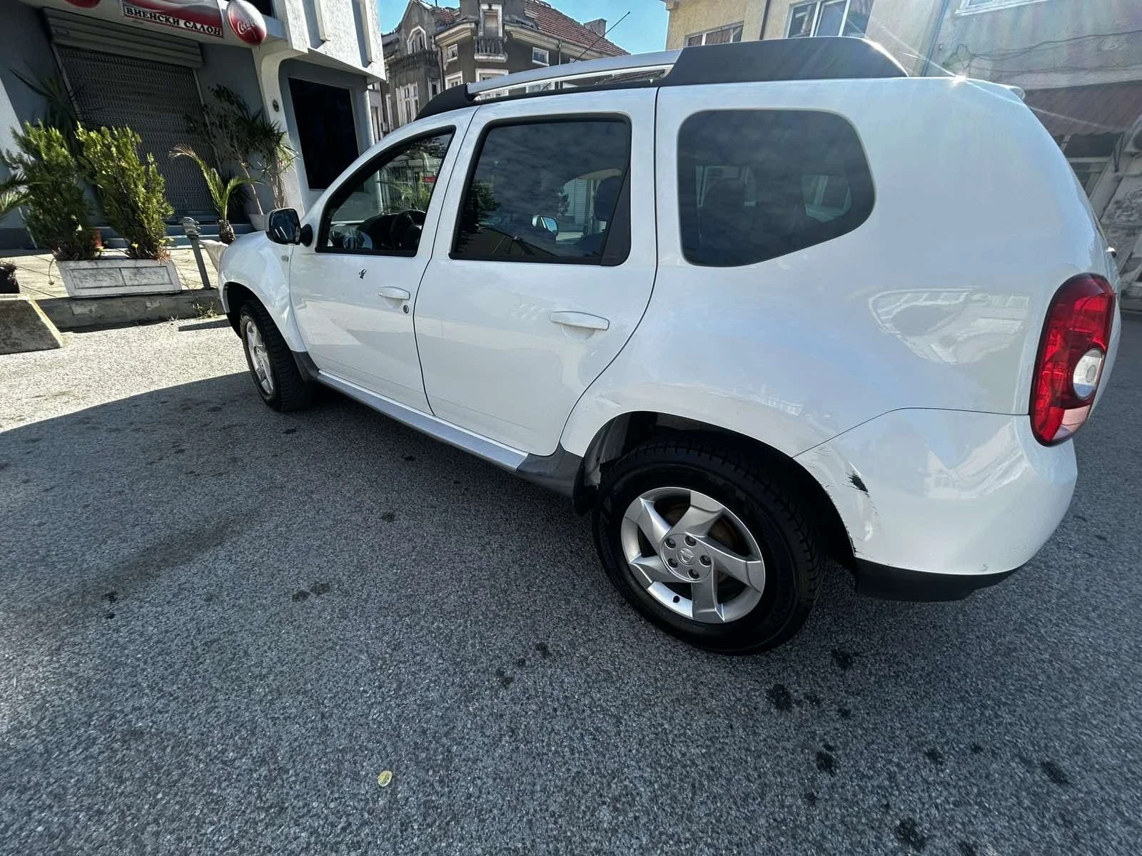 Dacia Duster, снимка 5 - Автомобили и джипове - 55025859
