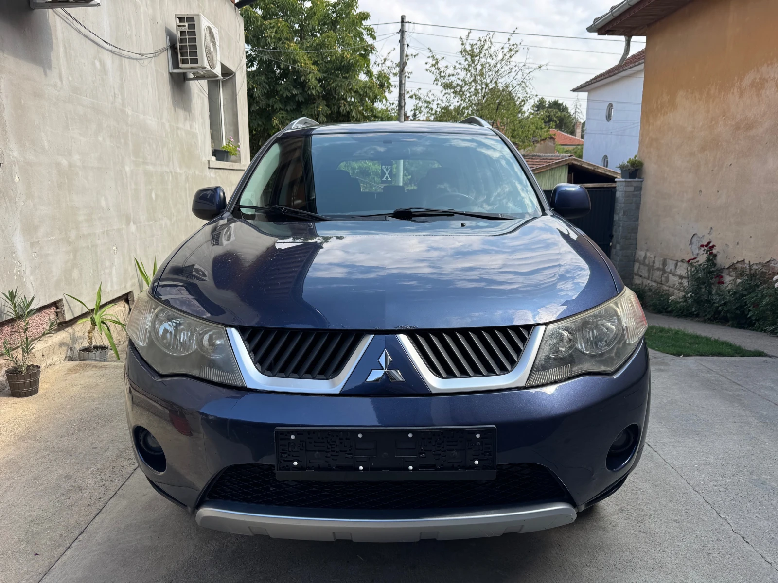 Mitsubishi Outlander 2.0DiD-140к.с.