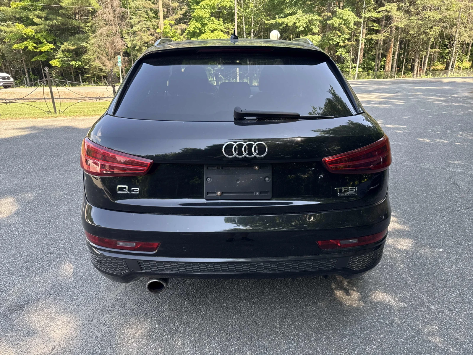 Audi Q3 Technik / Bose / Camera / Carfax, снимка 4 - Автомобили и джипове - 56151266