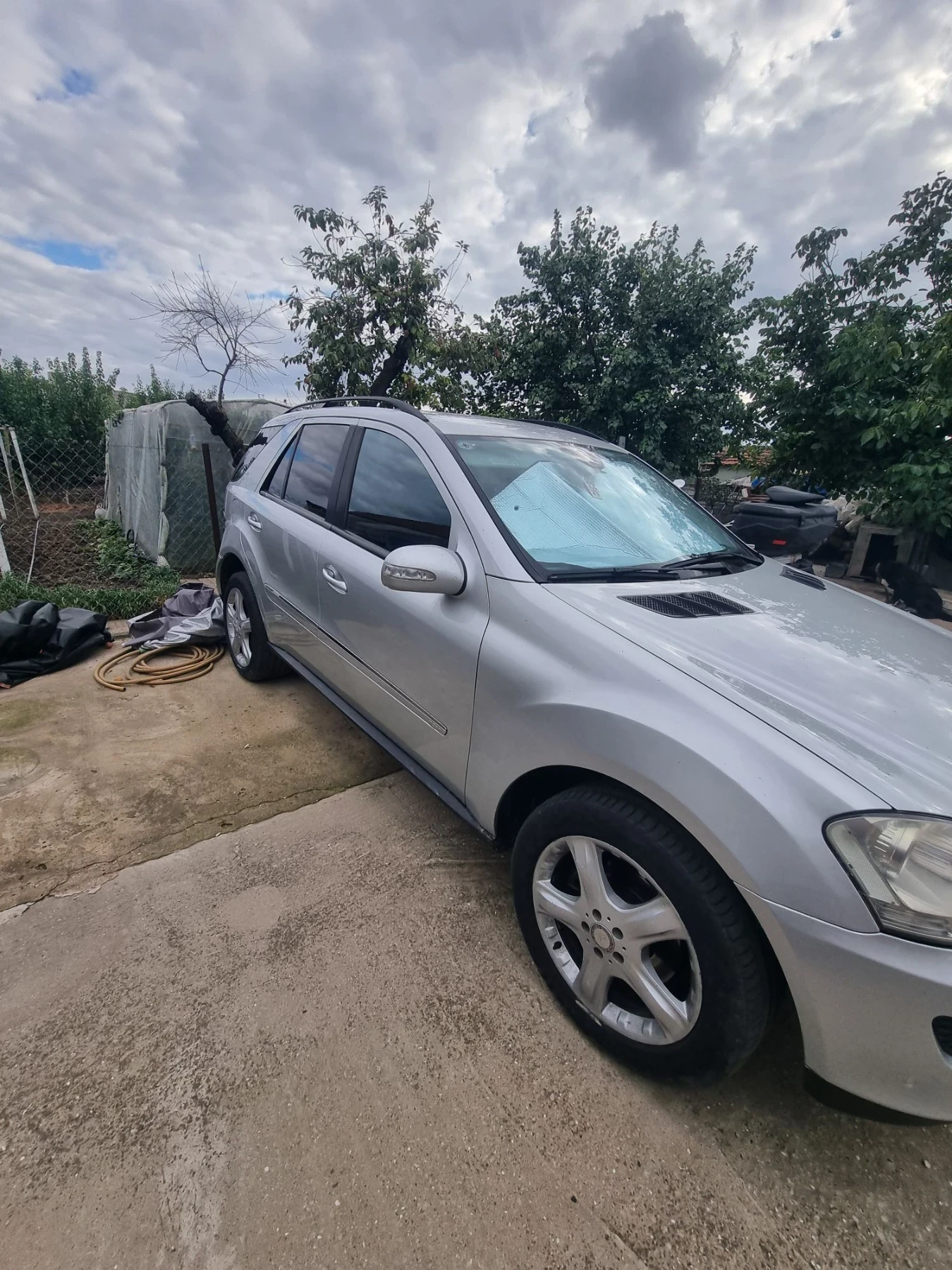 Mercedes-Benz ML 320, снимка 2 - Автомобили и джипове - 56157503