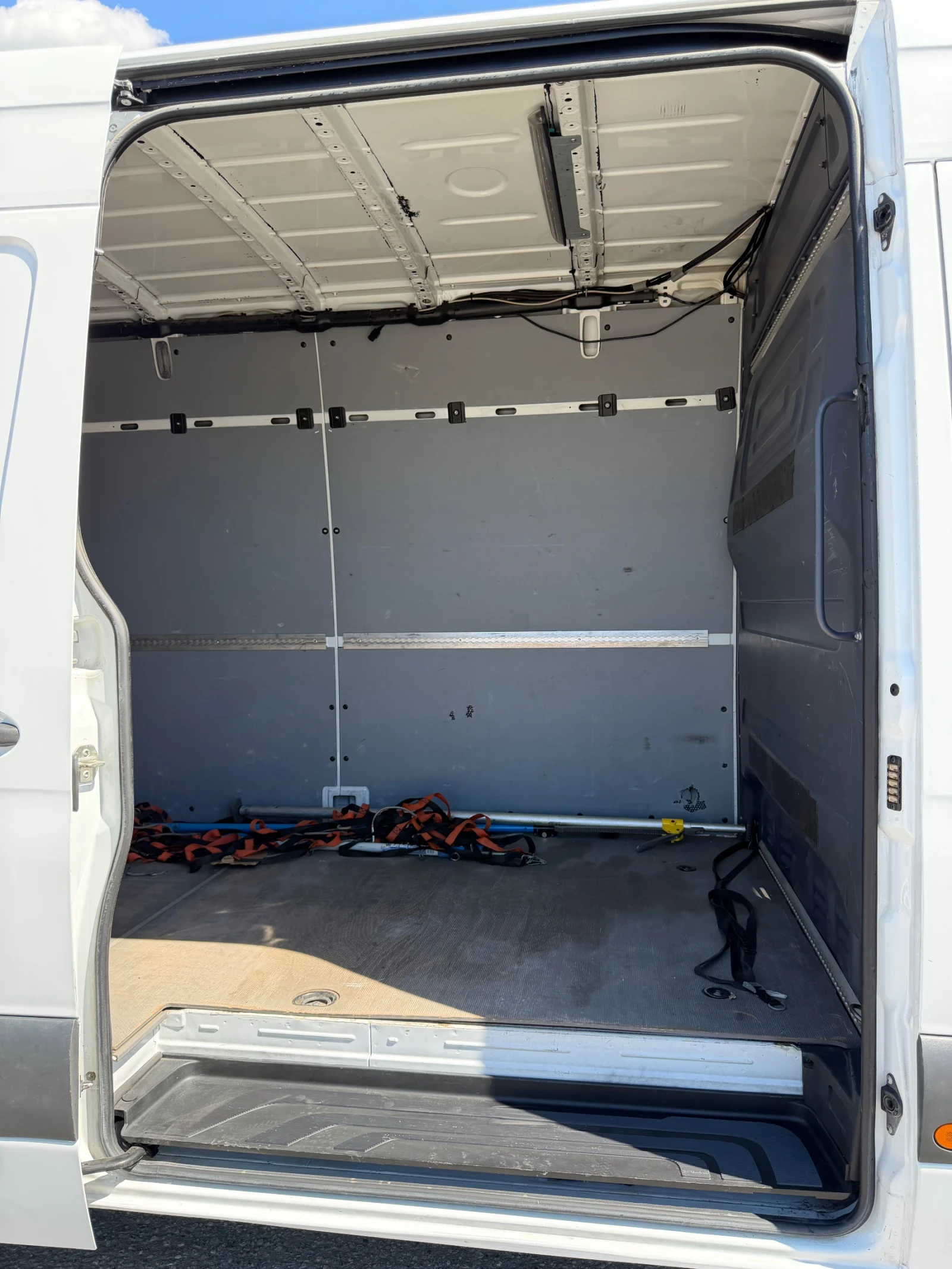 Mercedes-Benz Sprinter 414 2.2 CDI 140ps MAXXI XXL Нов Внос Германия , снимка 16 - Бусове и автобуси - 54723723