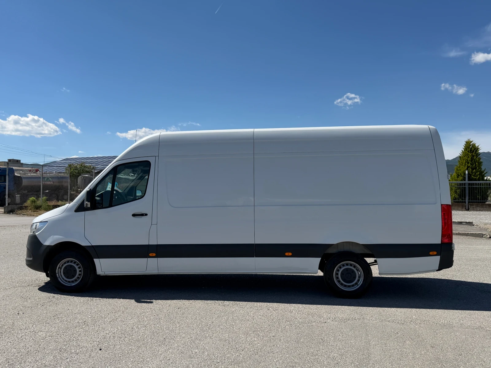 Mercedes-Benz Sprinter 414 2.2 CDI 140ps MAXXI XXL Нов Внос Германия , снимка 2 - Бусове и автобуси - 54723723
