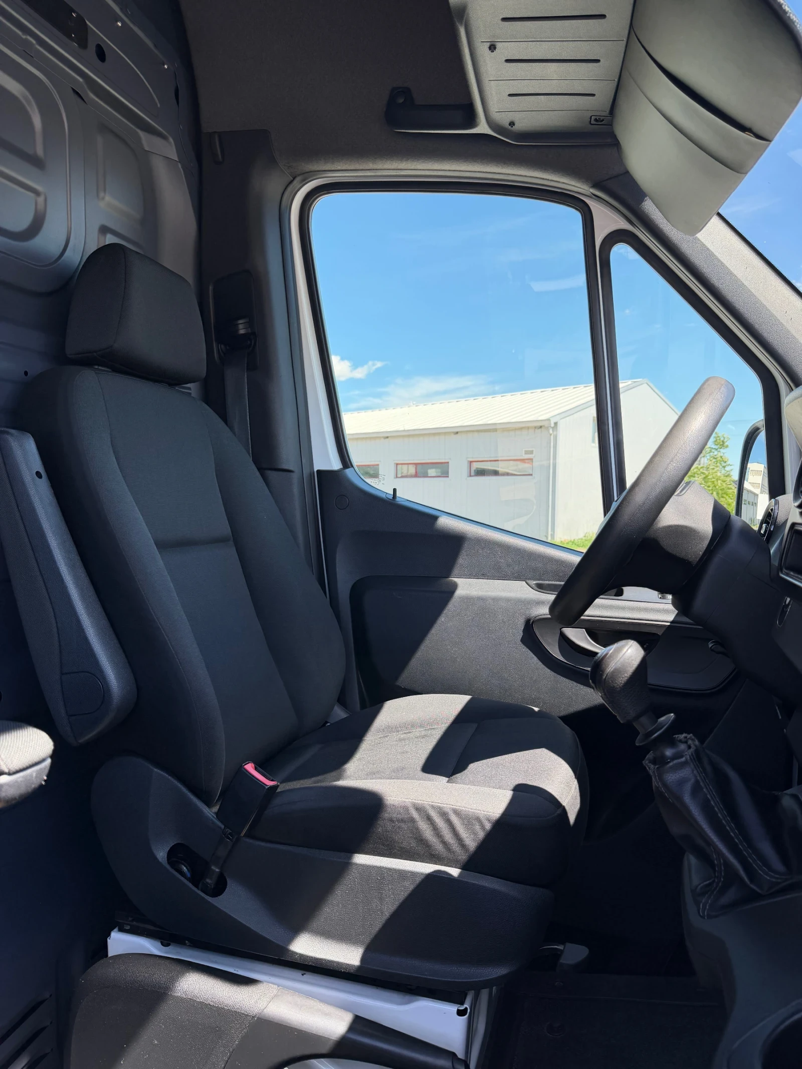 Mercedes-Benz Sprinter 414 2.2 CDI 140ps MAXXI XXL Нов Внос Германия , снимка 13 - Бусове и автобуси - 54723723