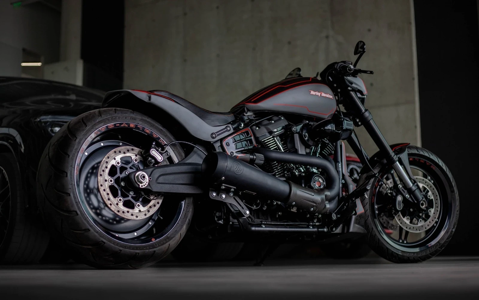 Harley-Davidson Softail FXDR 114 Custom, снимка 3 - Мотоциклети и мототехника - 54640113