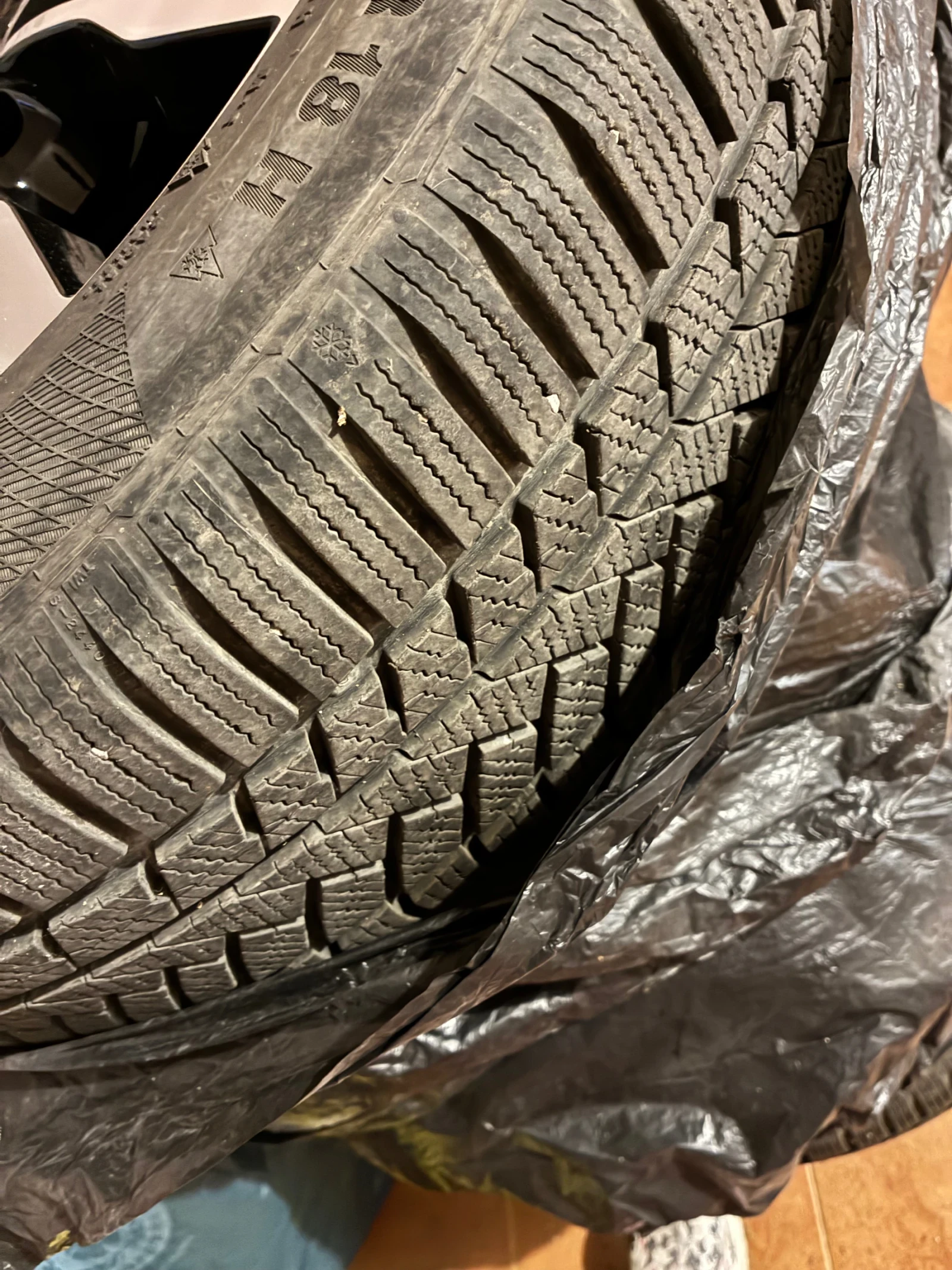 ���� � ������ 235/55R18 �� VW Tiguan | Mobile.bg � ����������� 4