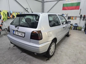 VW Golf 1.6 АВТОМАТ , снимка 6