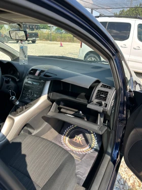 Toyota Auris 2.0D-4D 126к.с нов внос!, снимка 9