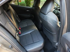 Toyota Corolla --2.0 HYBRIDE--BI TONE-КОЖА-ANDROIA AUTO-CAR PLAY, снимка 9