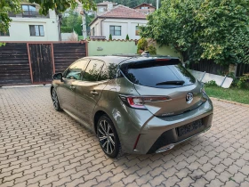 Toyota Corolla --2.0 HYBRIDE--BI TONE-КОЖА-ANDROIA AUTO-CAR PLAY, снимка 6