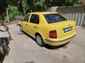 Skoda Fabia Седан, снимка 4