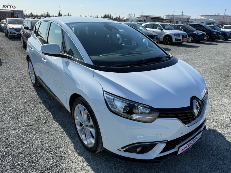 Renault Scenic (KATO НОВА), снимка 3 - Автомобили и джипове - 49063277