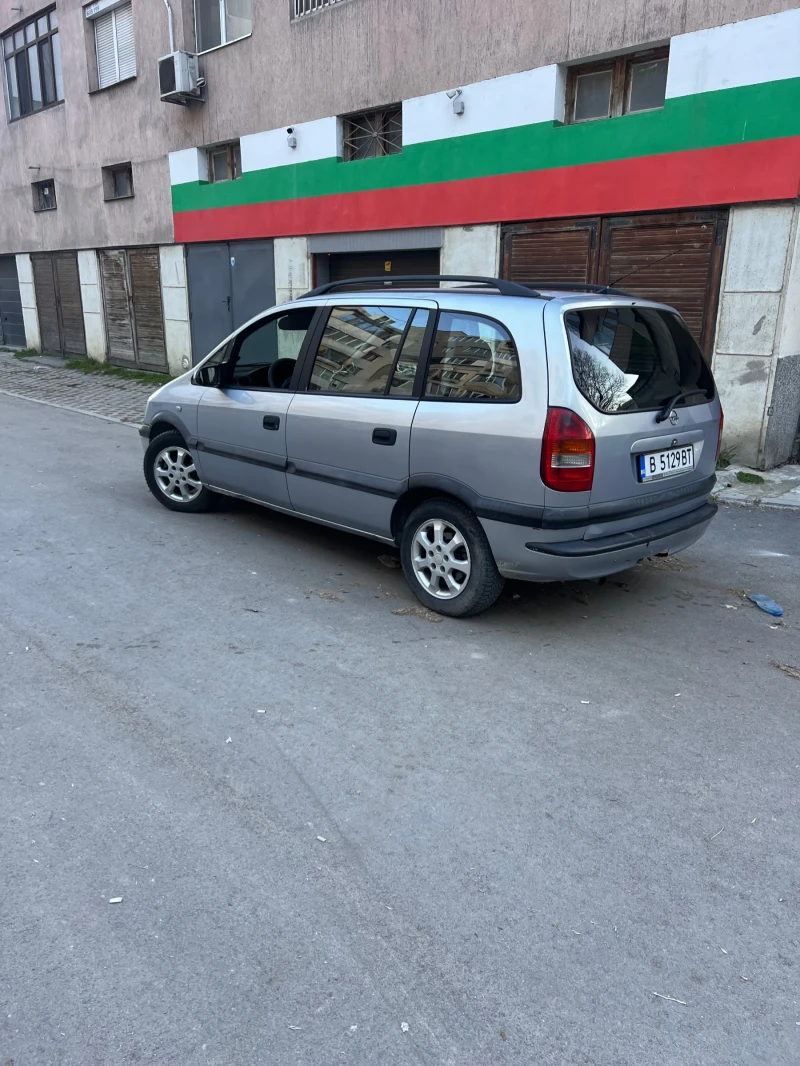 Opel Zafira, снимка 3 - Автомобили и джипове - 49416132