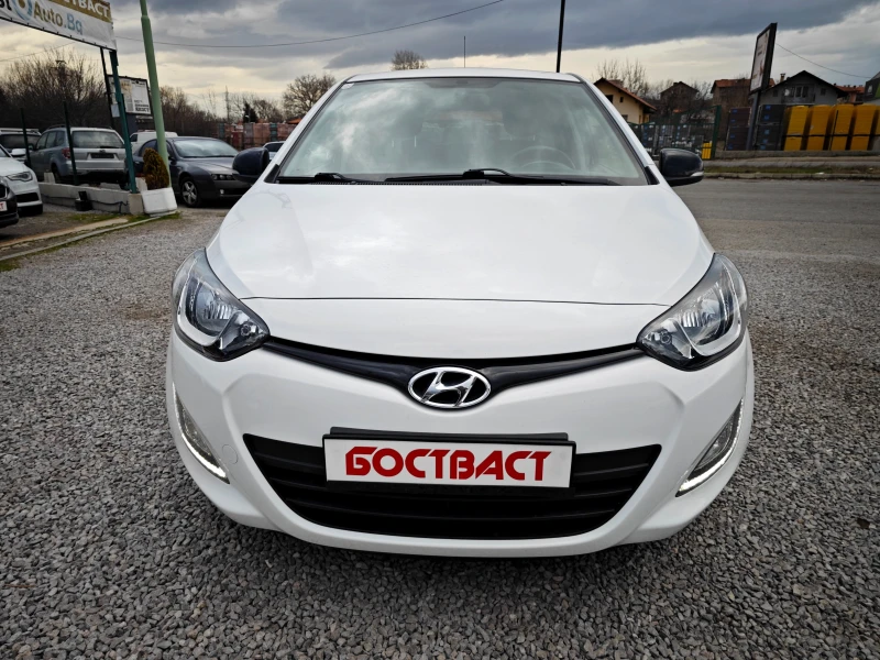 Hyundai I20 1, 25 68000km., снимка 8 - Автомобили и джипове - 49460490