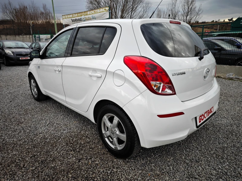 Hyundai I20 1, 25 68000km., снимка 3 - Автомобили и джипове - 49460490