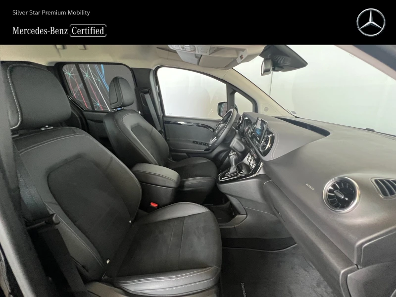 Mercedes-Benz T-класа 180d, снимка 9 - Автомобили и джипове - 50849426