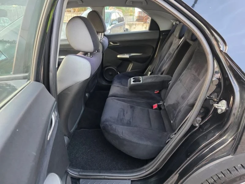Honda Civic 2.2CDTI 140K.C. / 6 СКОРОСТИ / КЛИМАТРОНИК, снимка 9 - Автомобили и джипове - 51305722