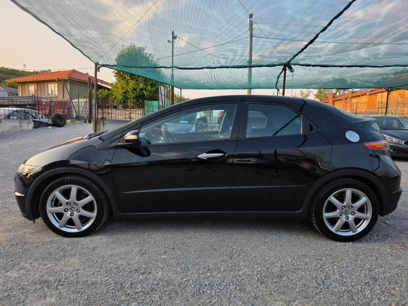 Honda Civic 2.2CDTI 140K.C. / 6 СКОРОСТИ / КЛИМАТРОНИК, снимка 5 - Автомобили и джипове - 51305722