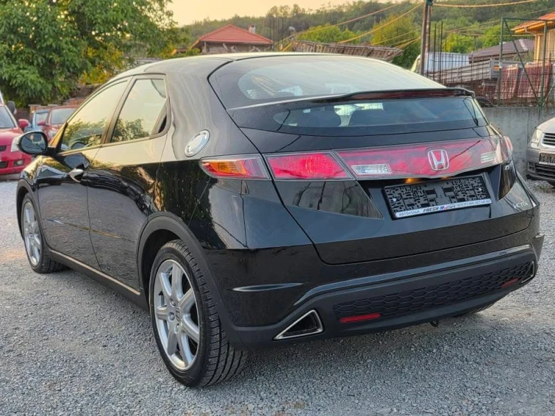 Honda Civic 2.2CDTI 140K.C. / 6 СКОРОСТИ / КЛИМАТРОНИК, снимка 3 - Автомобили и джипове - 51305722