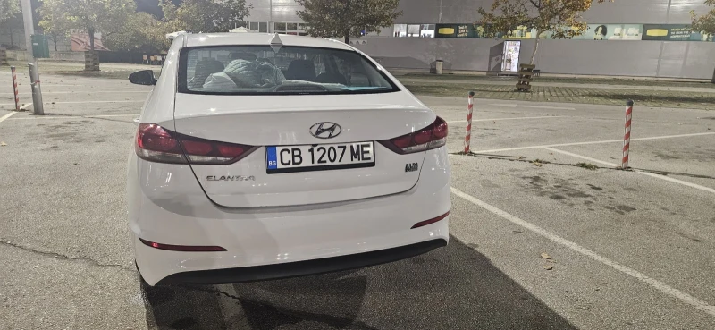Hyundai Elantra 2.0, снимка 5 - Автомобили и джипове - 52578789