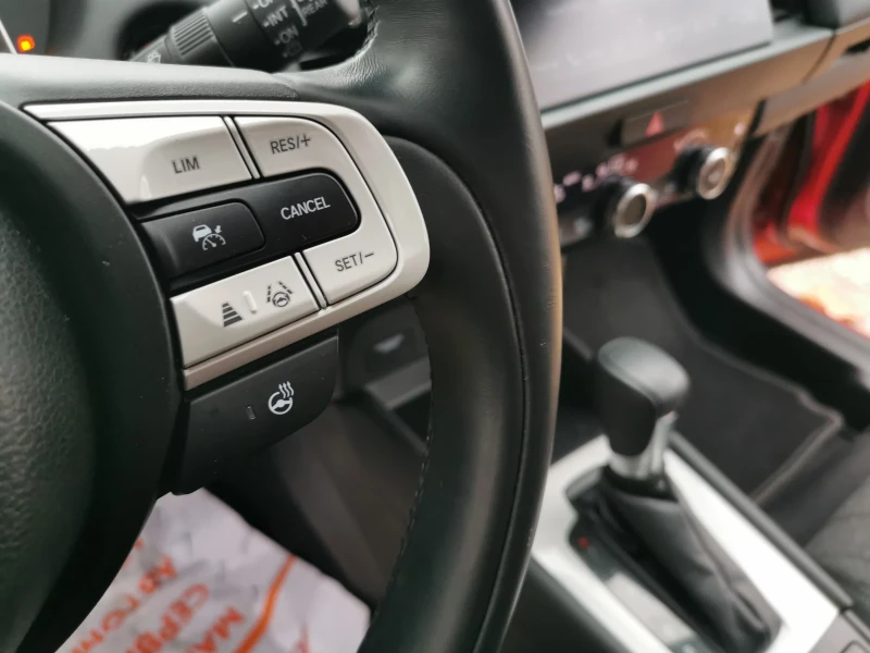 Honda Jazz e:HEV122HP, снимка 12 - Автомобили и джипове - 52498391