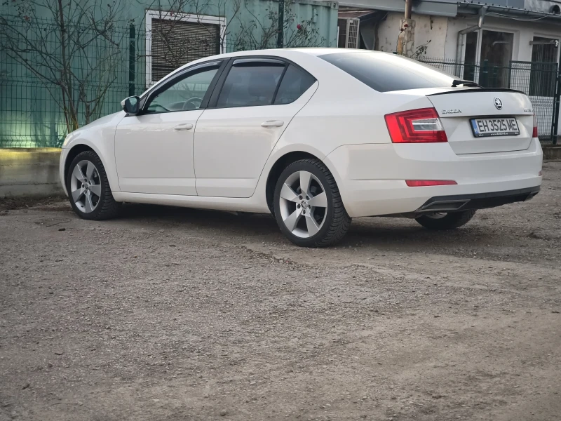 Skoda Octavia, снимка 3 - Автомобили и джипове - 52946633