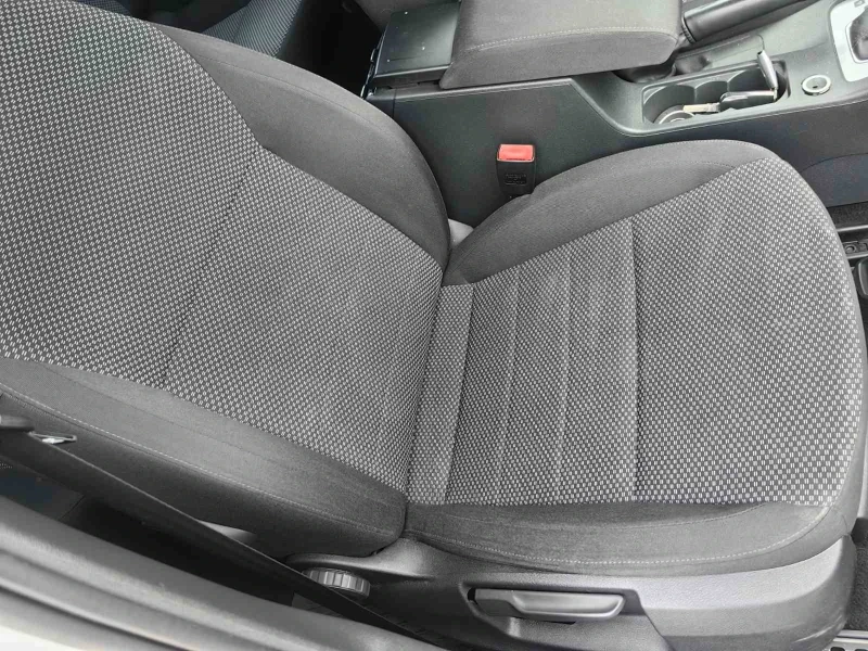 Skoda Octavia, снимка 8 - Автомобили и джипове - 52946633