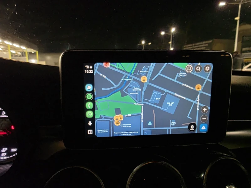 Mercedes-Benz C 220, снимка 16 - Автомобили и джипове - 53024493